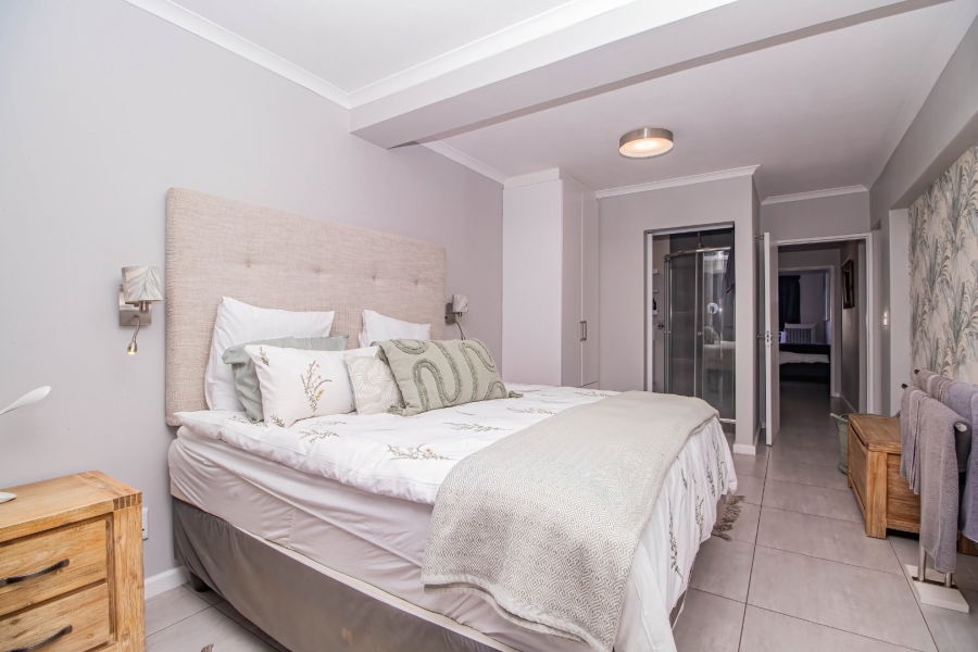 2 Bedroom Property for Sale in Goose Valley Western Cape